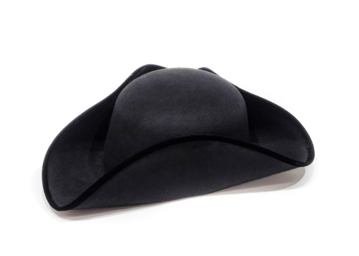 Classic tricorn hat